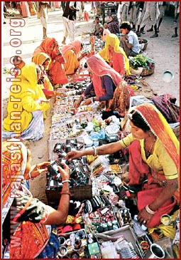 Shopping-Pushkar Fair, Rajasthan