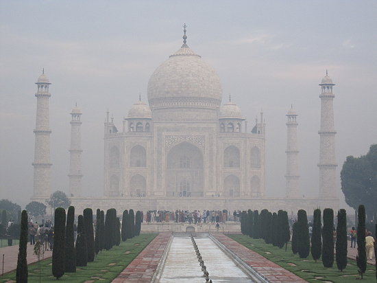 das-Taj-Mahl-im-Morgendaemmerung